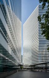 Gateway West (D7), Office #588084691